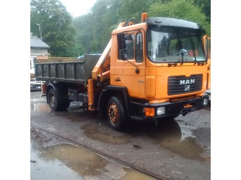 Dropside/ Flatbed truck MAN 18-232: picture 1
