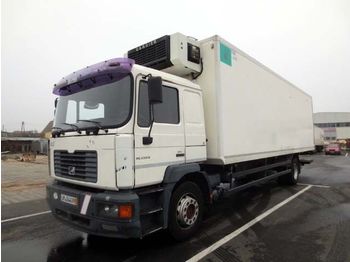 Refrigerator truck MAN 18.255 Kühlkoffer 9,20 m, Carrier + LBW: picture 1