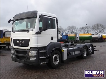 Cab chassis truck MAN 26.400 TGS 6x2*4: picture 1