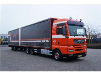 Curtainsider truck MAN 26-480 TGA Combi 100m3: picture 1