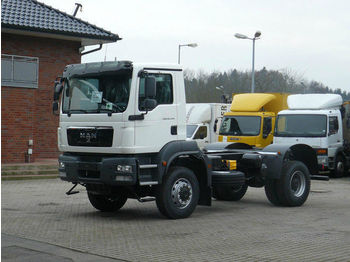 New Cab chassis truck MAN TGM 18.340 4x4: picture 1