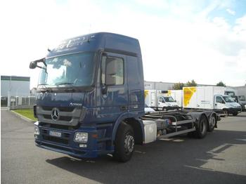 Container transporter/ Swap body truck MERCEDES 2541: picture 1