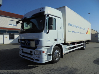 Box truck MERCEDES BENZ 1832 - Koffer - Hebebühne - 2009 - MP3: picture 1