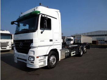 Container transporter/ Swap body truck Mercedes-Benz 2544 6x2 - ADR - Retarder - nice condition!: picture 1