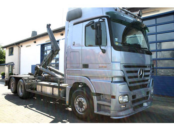 Hook lift truck Mercedes-Benz 2546 6x2 Actros MP2 Abrollkipper Megaspace: picture 1