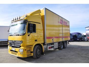 Box truck Mercedes-Benz 2548 Actros 6X2 Euro5: picture 1