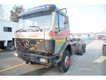 Cab chassis truck Mercedes Benz 2635 6x4: picture 1