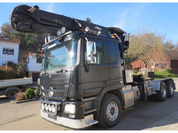 Truck for transportation of timber Mercedes-Benz 2660 L mit Kran: picture 1