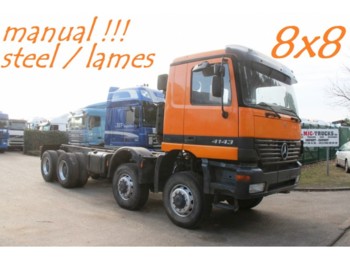 Cab chassis truck Mercedes-Benz 4143 - 8x8 - MANUAL / MANUELLE - STEEL SPRING / LAMES - 13T Axles: picture 1