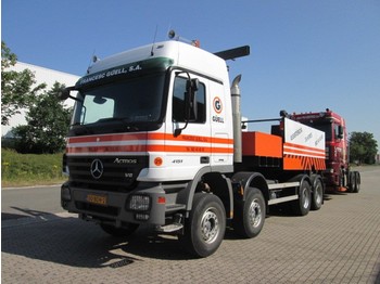 Autotransporter truck Mercedes-Benz 4151 8X4: picture 1