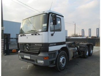 Hook lift truck Mercedes-Benz ACTROS 2635 K: picture 1