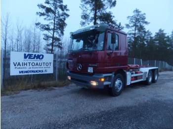 Hook lift truck Mercedes-Benz ACTROS 2640L 6x4/4200: picture 1