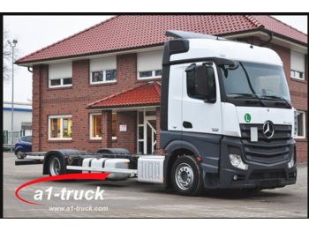 Container transporter/ Swap body truck Mercedes-Benz Actros 1842 LnR, Volumen, Jumbo, Euro 6, Safety: picture 1