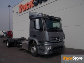 Cab chassis truck Mercedes-Benz Antos 1840 L,4x2: picture 1