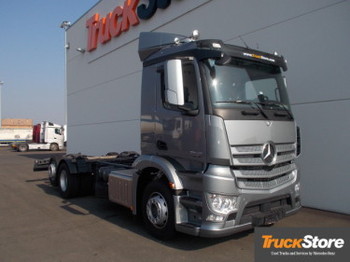 Cab chassis truck Mercedes-Benz Antos 2540 L,6x2: picture 1