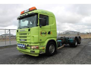 Container transporter/ Swap body truck Scania R124GB6X24NB420: picture 1