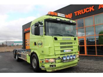 Container transporter/ Swap body truck Scania R124GB6X24NB420: picture 1