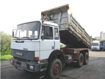 Tipper IVECO 330.30 6X4
