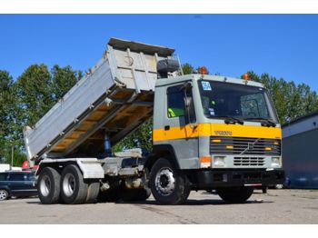 Tipper VOLVO FL10 320 6x4 - 3 sides tipper