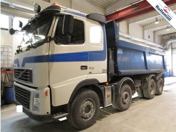 Tipper Volvo EXPECTED WITHIN 2 WEEKS: FH540 8X4 HUB REDUCTION: picture 1