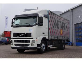 Curtainsider truck Volvo FH12-380: picture 1