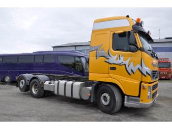 Container transporter/ Swap body truck Volvo FH12 460 6X2: picture 1