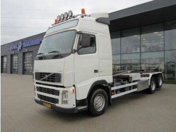 Container transporter/ Swap body truck Volvo FH12.460 HAAKARM 6X2: picture 1