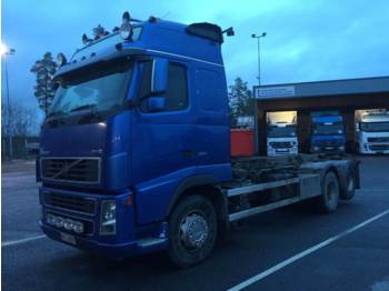 Skip loader truck Volvo FH12-500 6x2/49 + NCH VaijeriL-20T: picture 1