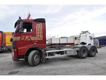 Container transporter/ Swap body truck Volvo FH12 6X4 460: picture 1