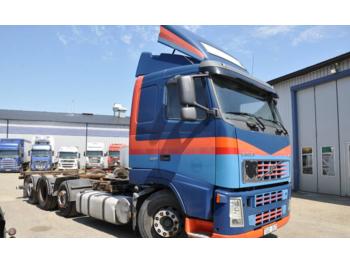 Container transporter/ Swap body truck Volvo FH12 8X2 420: picture 1