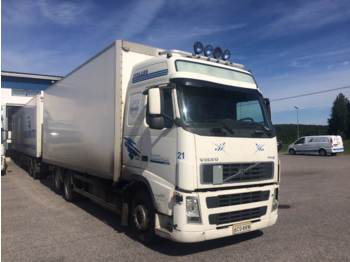 Box truck Volvo FH12-FH62RB-A8-6X2/490+137: picture 1