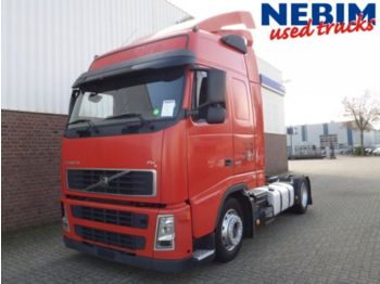 Truck Volvo FH13 440 4x2T Euro 5 X-Low: picture 1