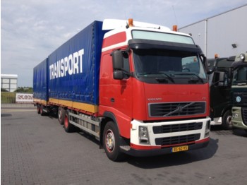 Box truck Volvo FH13 440 GT XL Combi with sideskirts: picture 1