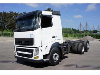 Container transporter/ Swap body truck Volvo FH13-500 6x2 Hubreduction: picture 1