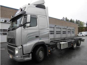 Container transporter/ Swap body truck Volvo FH13 550hv: picture 1