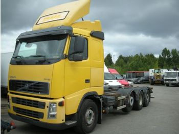 Cab chassis truck Volvo FH 12 460 8X2: picture 1