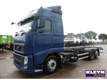 Cab chassis truck Volvo FH 13.500: picture 1