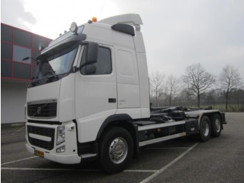 Container transporter/ Swap body truck Volvo FH 460 EEV 6X2: picture 1