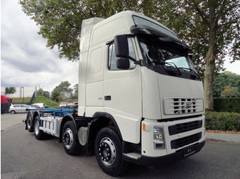 Container transporter/ Swap body truck Volvo FH 480 Globetrotter XL 8x2: picture 1