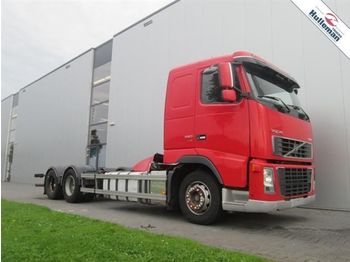 Cab chassis truck Volvo FH 580 6X4 CHASSIS EURO 4: picture 1