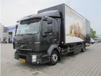 Container transporter/ Swap body truck Volvo FL L 4X2R GVW 11.990 KG: picture 1