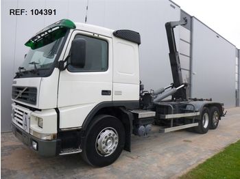 Skip loader truck Volvo FM10.360 6X2 MANUAL HOOK: picture 1