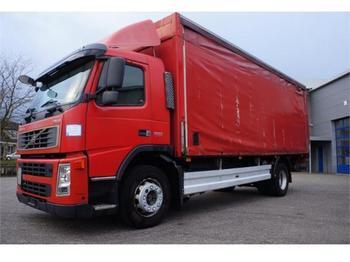 Curtainsider truck Volvo FM9-300 *Low Milage*: picture 1