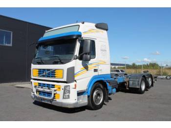 Container transporter/ Swap body truck Volvo FM-480 6X2: picture 1