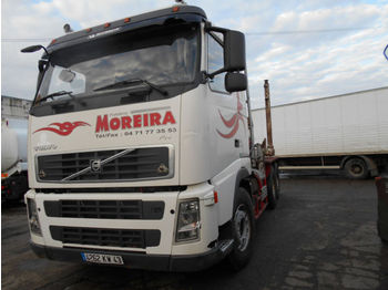 Truck for transportation of timber Volvo Fh 520 + kran: picture 1