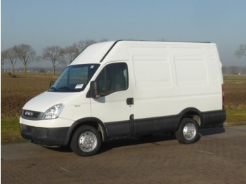 Box van Iveco Daily 29 S12V10 L2H2: picture 1