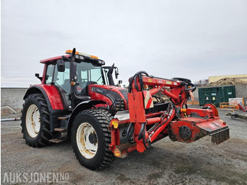 Farm tractor VALTRA N142