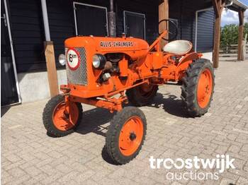 Compact tractor Allis-Chalmers PTO 560: picture 1