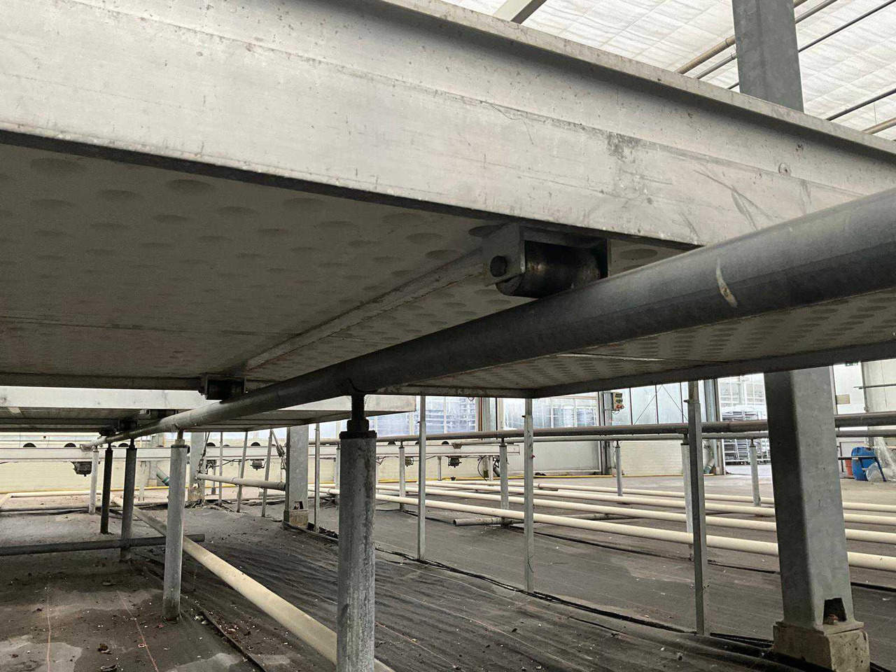 Agricultural machinery Aluminum cultivation table (4.50x1.63 mtr) (50x)