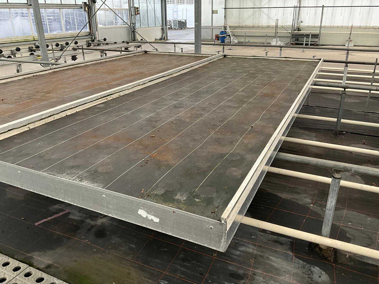 Agricultural machinery Aluminum cultivation table (4.50x1.63 mtr) (50x)